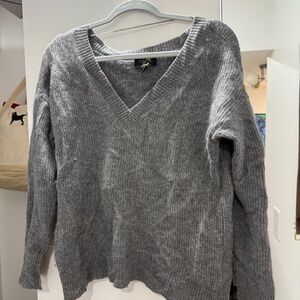 Cashmere sweater